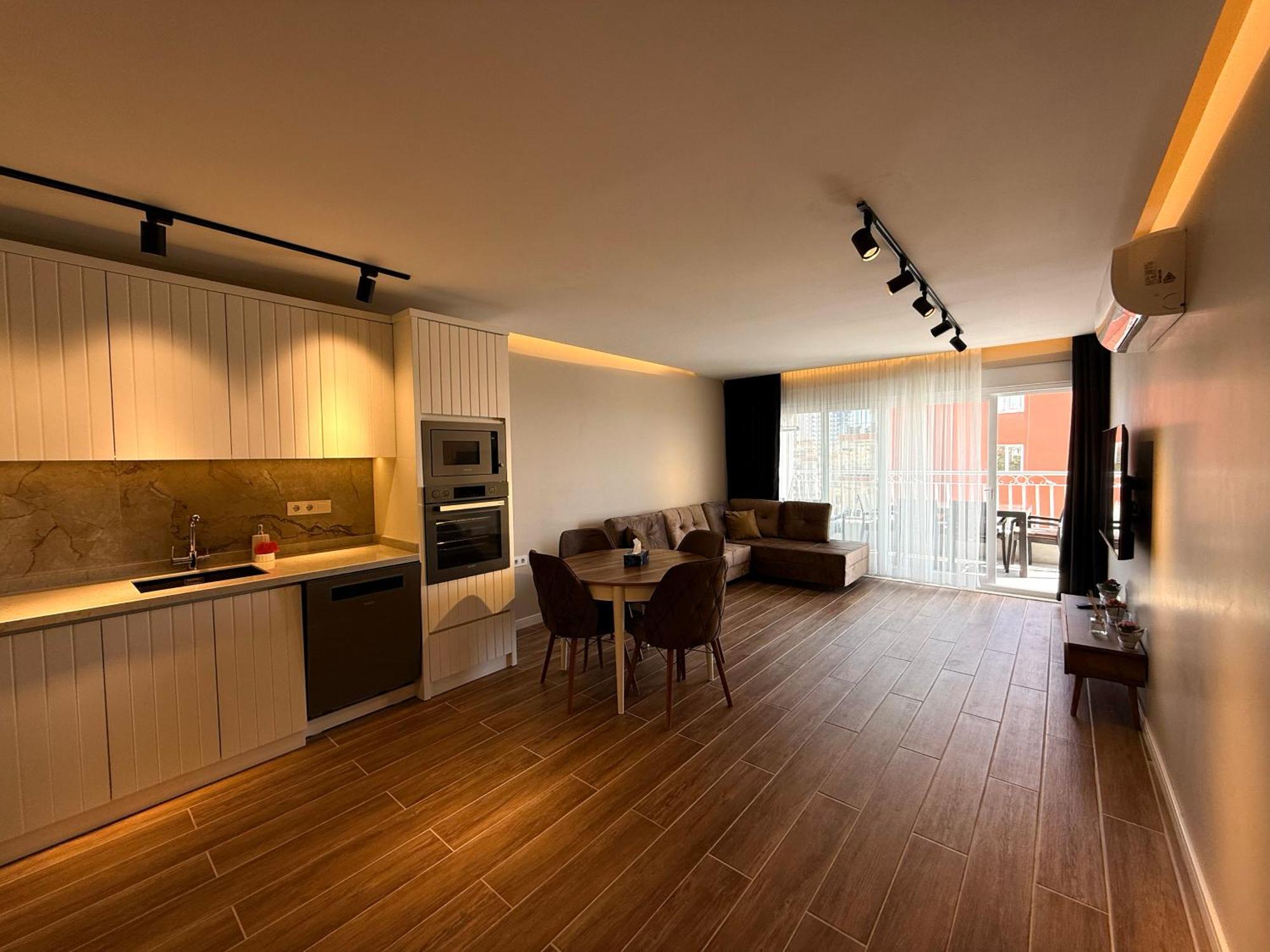 Sa Apartments! Sea View 2bd Flat