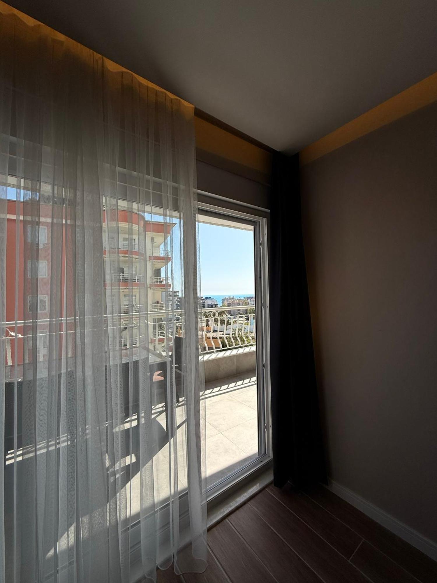 Sa Apartments! Sea View 2bd Flat Appartement *